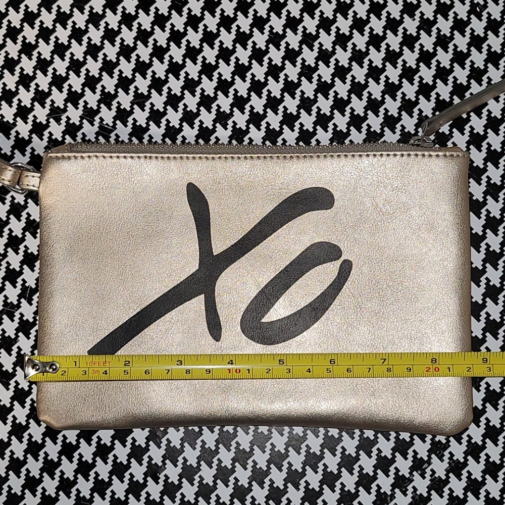 Wristlet - Picture 4 of 6
